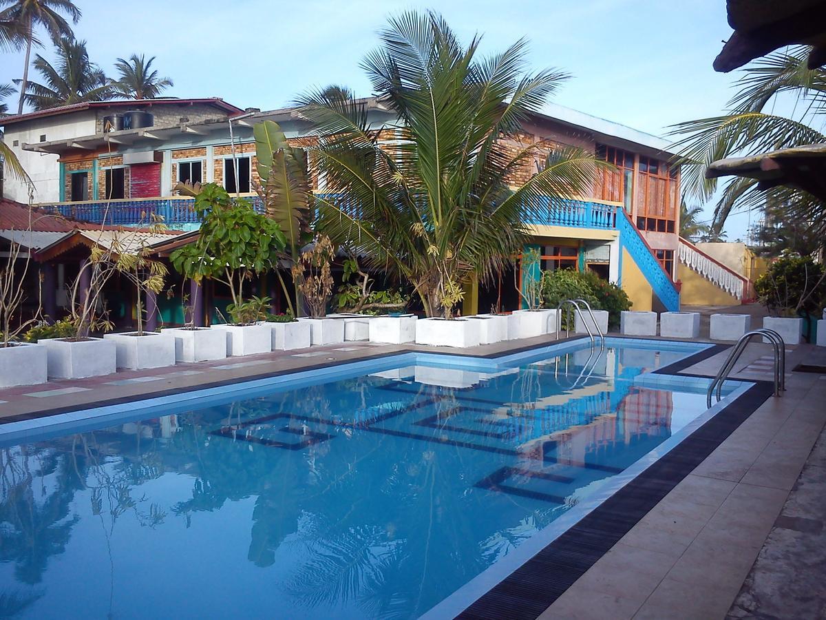 Deutsch Lanka Hotel 3*