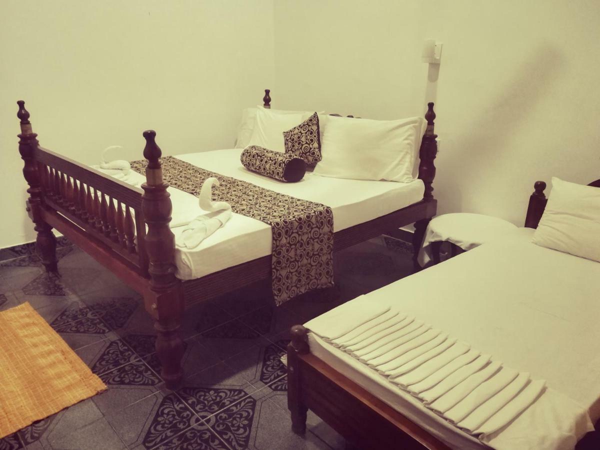 Deutsch Lanka 3* Telwatta
